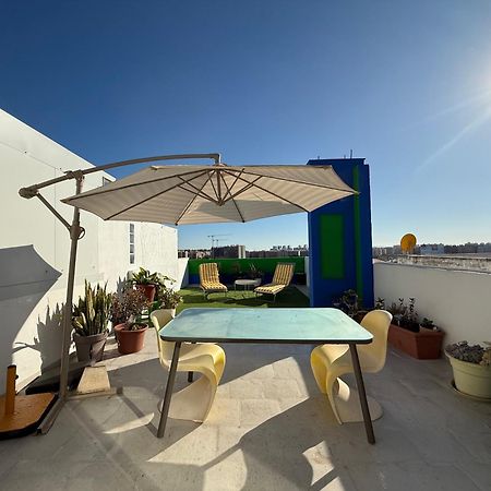 דירות Petite Penthouse With The Sunniest Terrace In ולנסיה מראה חיצוני תמונה